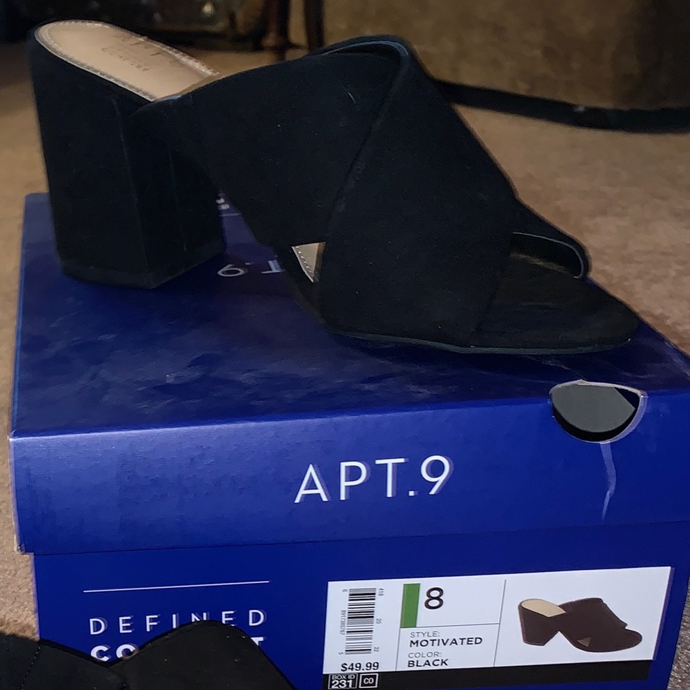Black Apt 9 shoes